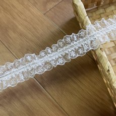 画像5: 【日本製】両山ラッセルフリルレース　ホワイト　幅2.9cm小花柄　5m巻　衣装に (5)