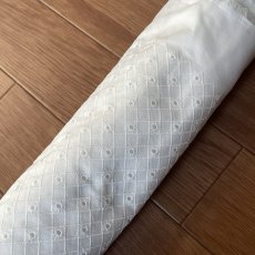 画像1: メール便可【高品質な日本製】約幅100ｃｍ！広幅綿レース　清楚なスクエアダイヤ柄オフホワイト　1.7m (1)